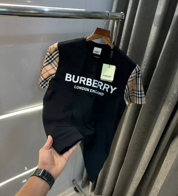 Burberry Luxurious Imported T-shirt