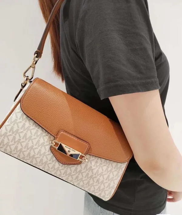 MICHEAL KORS SLING BAG